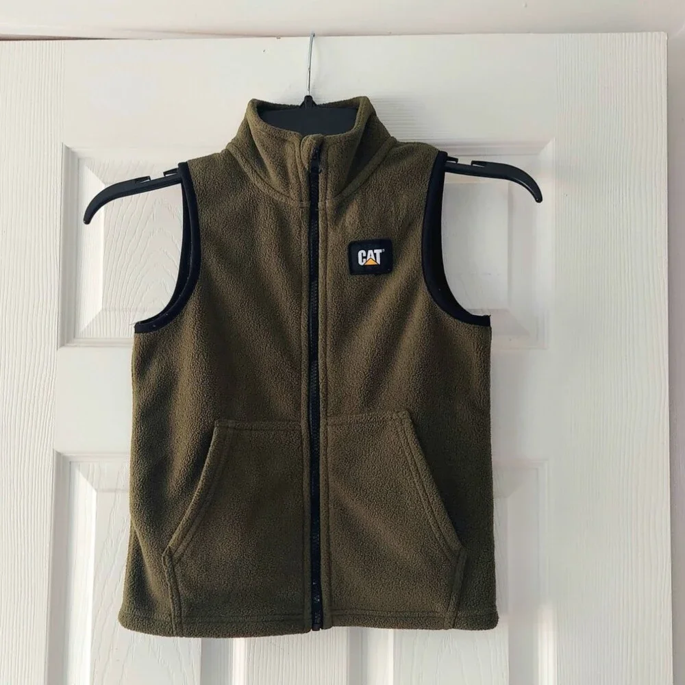 CAT Caterpillar Workwear Green fleece Vest full zip Boys size 5/6 School